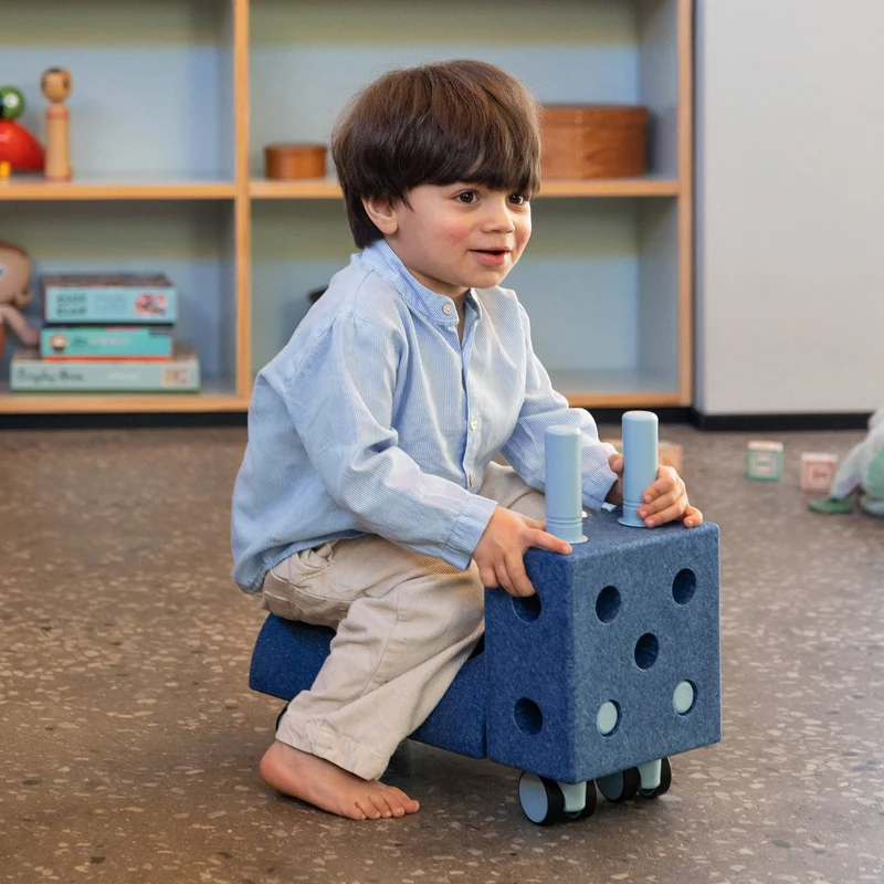 Kreative Bausteine zur Förderung der Grobmotorik Tiny Ride – blau