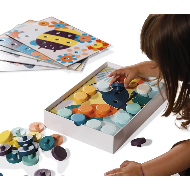 Erstes Holz-Mosaik-Puzzle