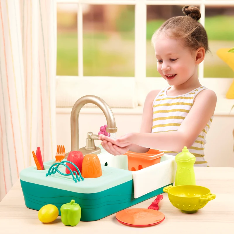 Spülbecken mit funktionierendem Wasserhahn und Zubehör – Splash-n-Scrub Sink