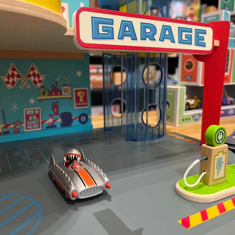 Auto Crazy Motors - Piranha Kart