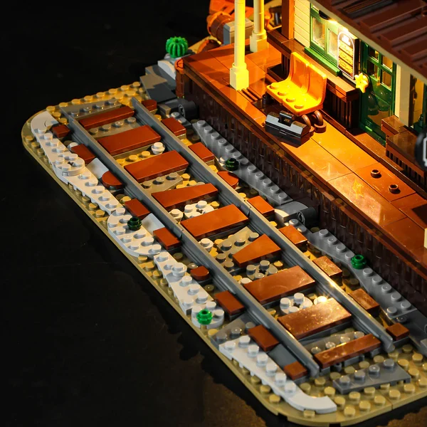 Lumibricks - West Train Station
