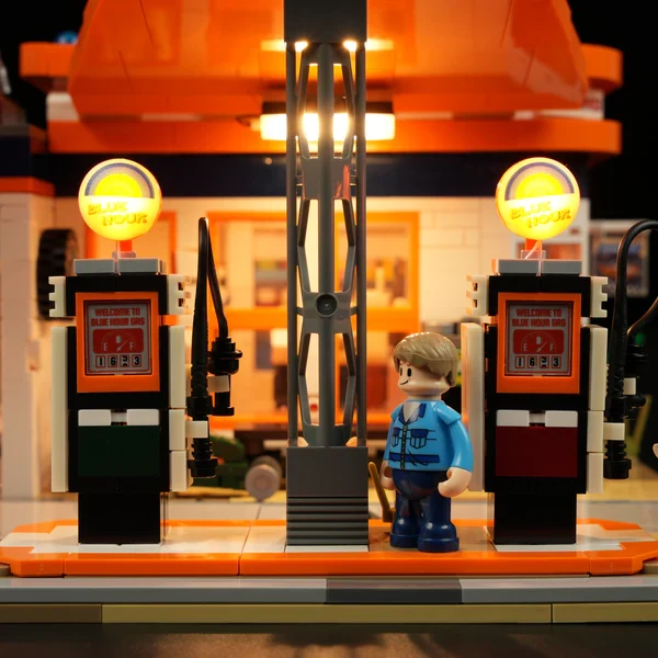 Lumibricks - Gas Station