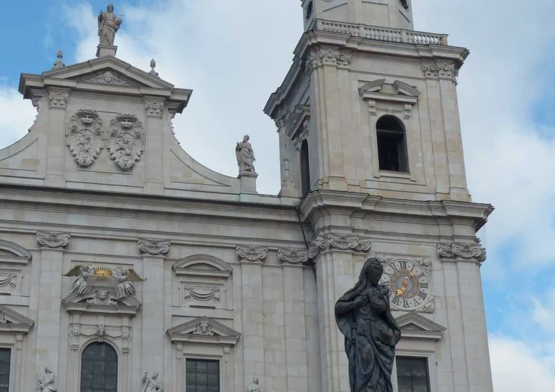 54356 Hintergründe - Alte Kirche Puzzle