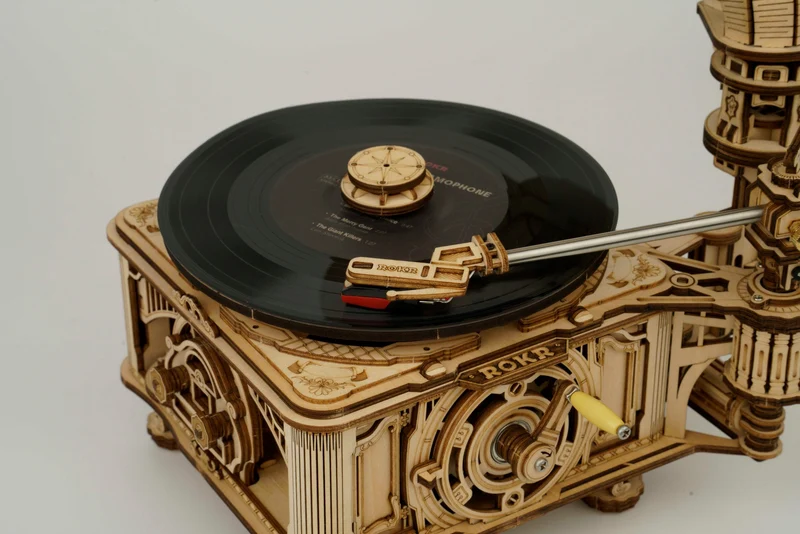 Robotime Classical Gramophone LKB01