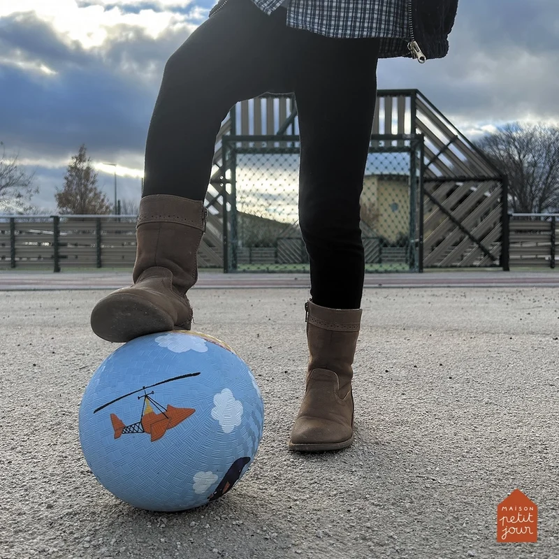 Großer Spielplatzball | Flugfahrzeuge