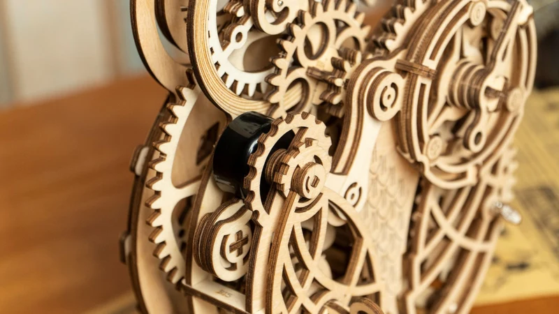 Robotime Owl Clock LK503