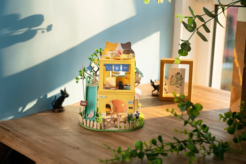 Robotime Cat House DG149