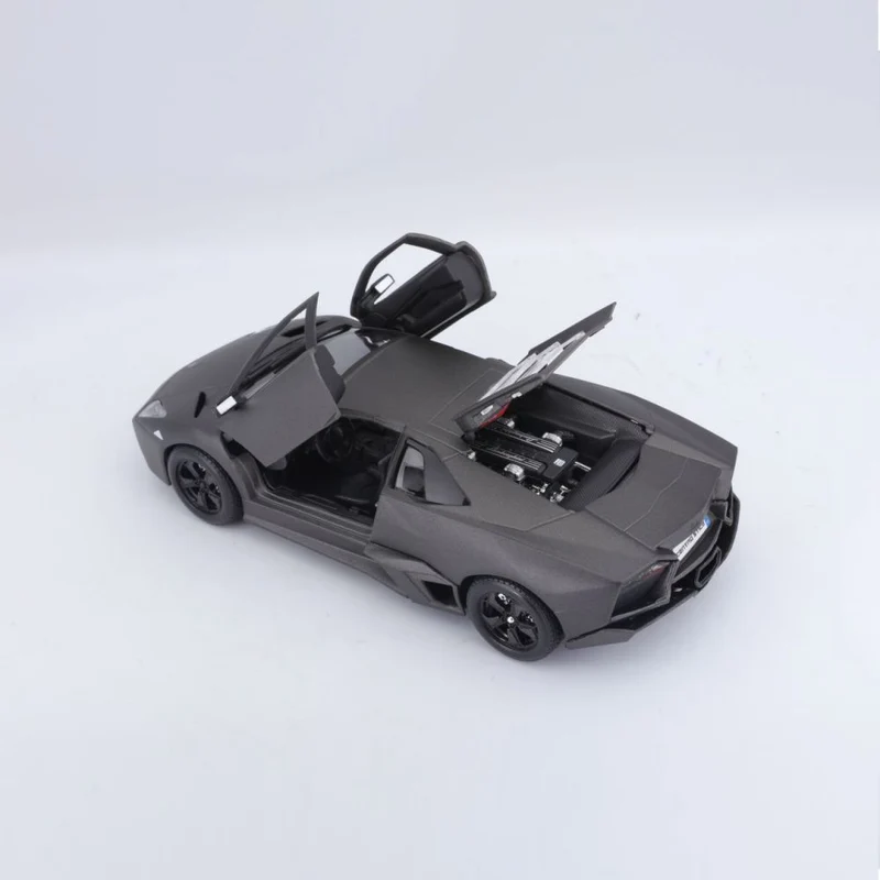 Bburago Lamborghini Reventon 1:24, grau