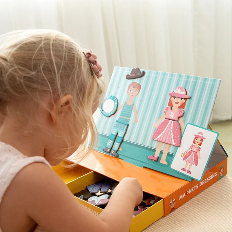 Magnetisches Puzzle und Spiel 2in1 – Kleidung