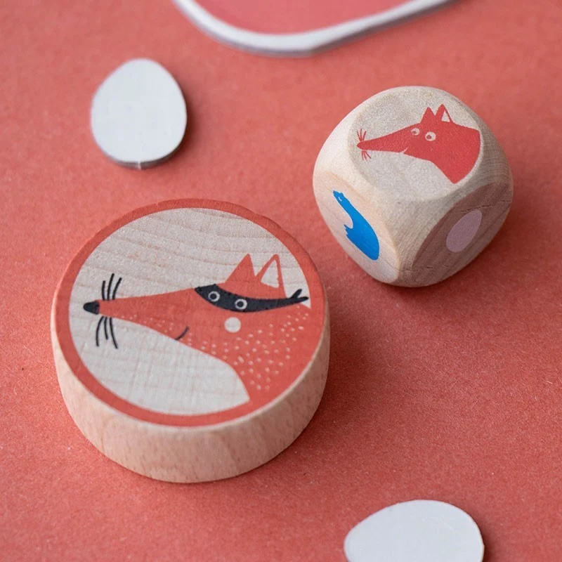 Familienspiel in Taschenversion Cluck, cluck! Fox! – Puk Puk, hier ist der Fuchs!