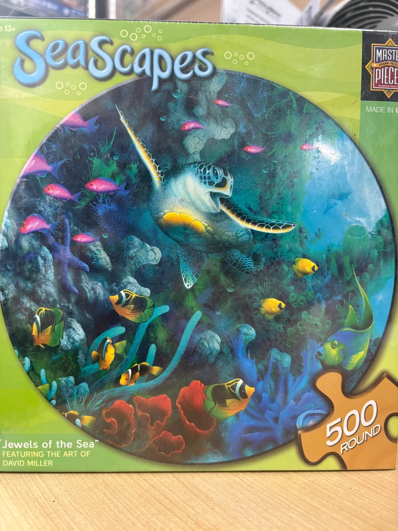 PFG Seascapes - Jewels of the Sea (ROUND) (Usage/Used - PUZZLES FOR GOOD) (1000PCS)