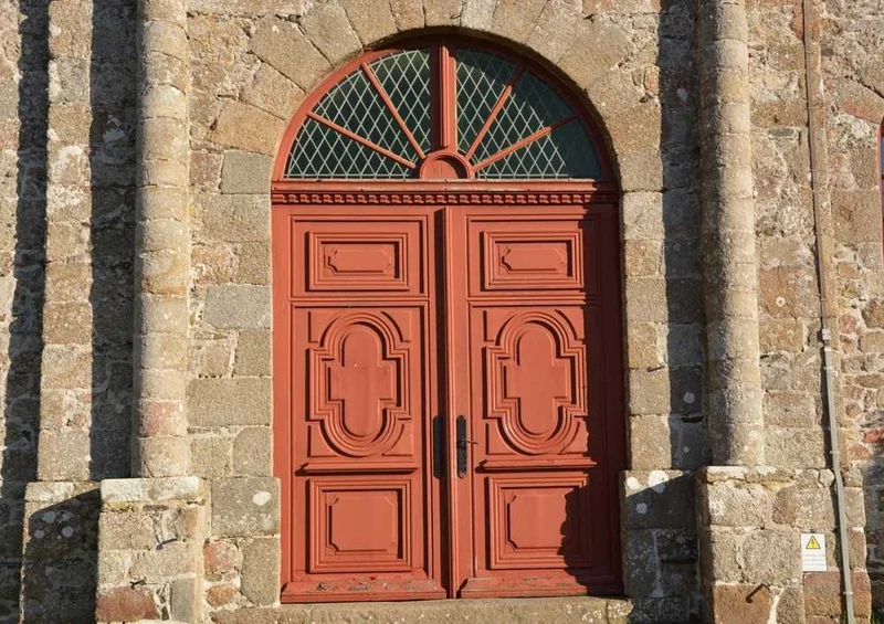 56920 Religion - Rotes Portal Puzzle