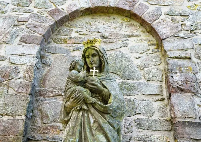 57627 Religion - Statue Puzzle