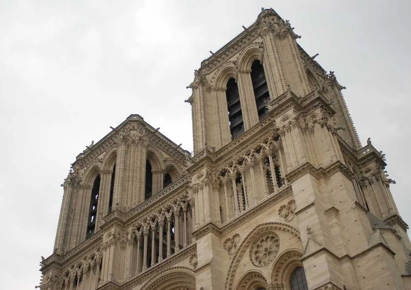 57535 Religion - Notre Dame Puzzle
