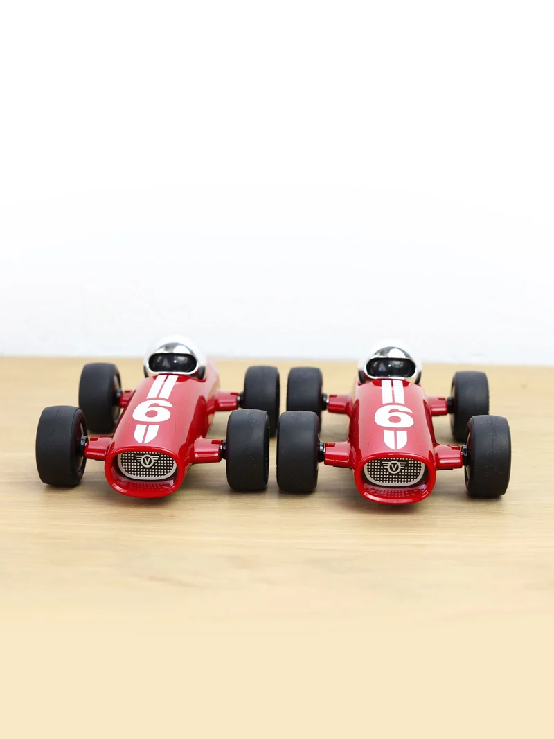 Rennwagen F1 Malibu – Ross
