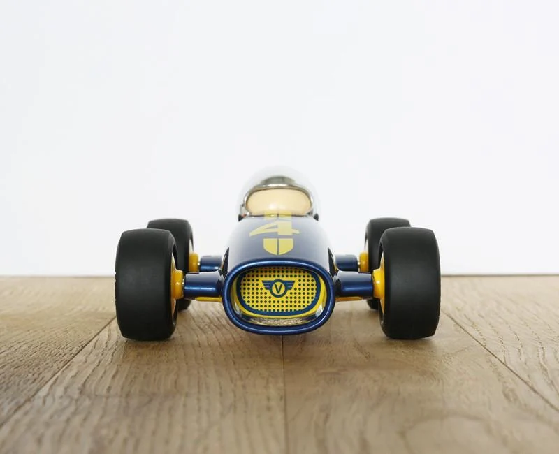 Rennwagen F1 Malibu – Lucas