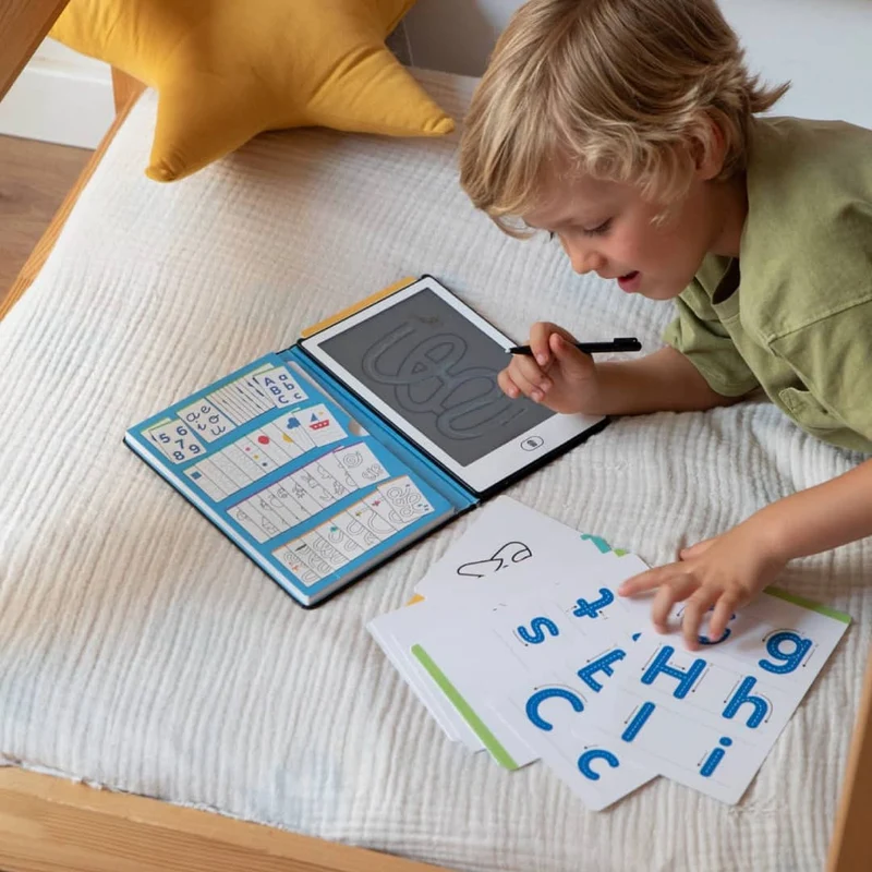 LCD-Tablet mit 40 Vorlagen zum Nachzeichnen