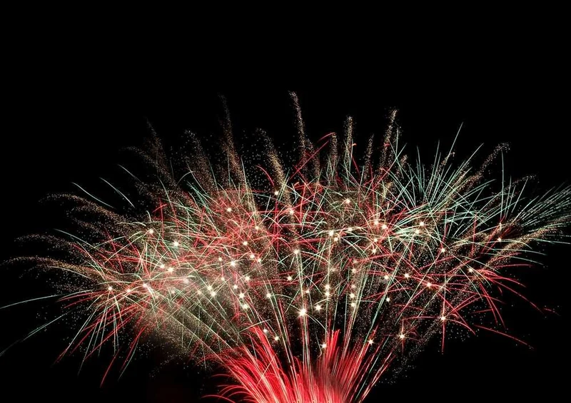 60062 Hintergründe - Feuerwerk Puzzle