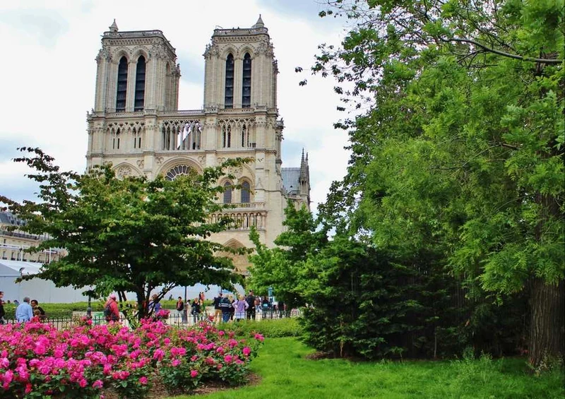 60080 Hintergründe - Kathedrale von Notre Dame Puzzle