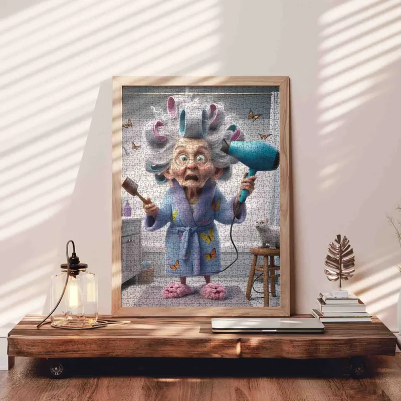 Playful Seniors - Hair Dryer Panic Granny (1000pcs)