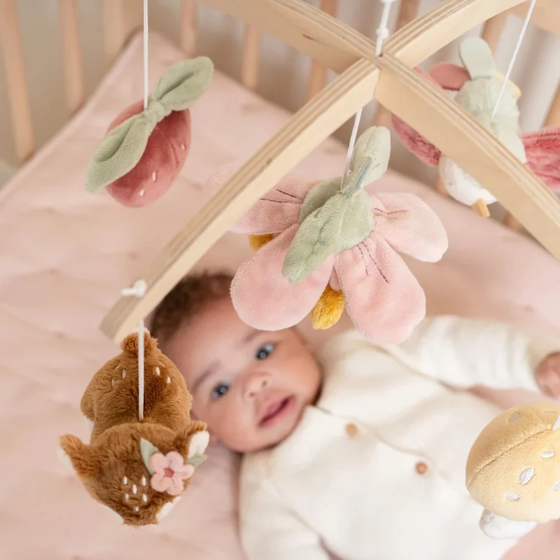 Holz-Karussell für Kinderbetten – Fairy Garden
