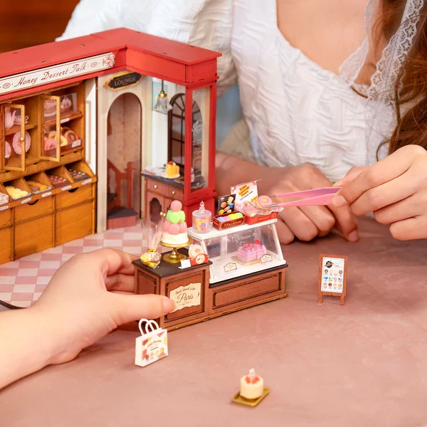 DIY Miniature House - Honey Dessert Talk (Wood)