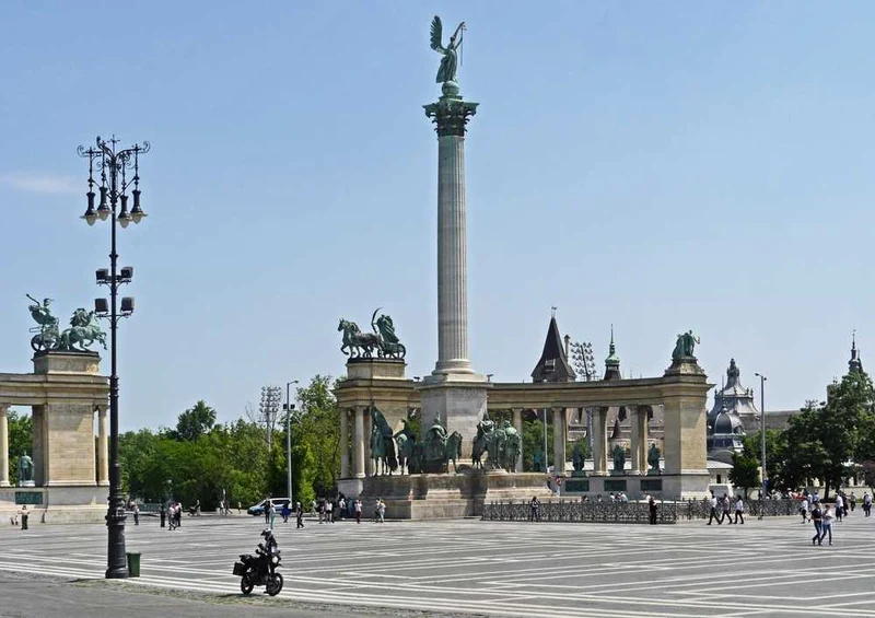 61808 Orte - Budapest Puzzle