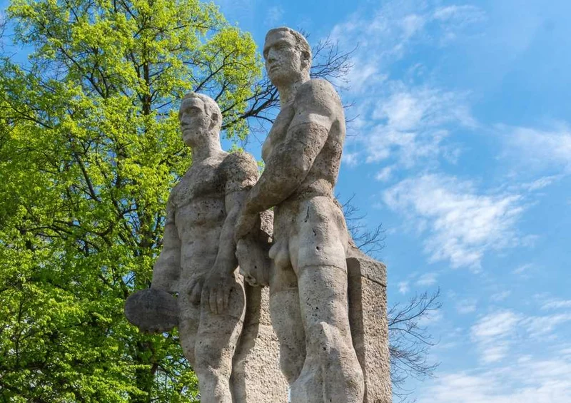63238 Hintergründe - Statue Puzzle