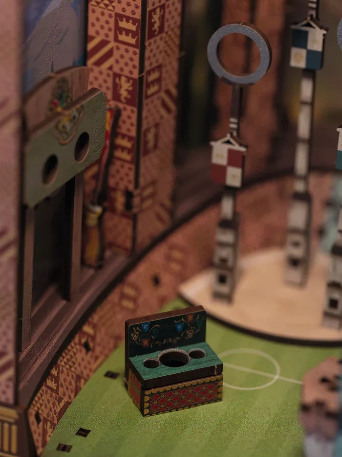 Book Nook - Harry Potter Quidditch Field - Tiny Adventures (Wood)