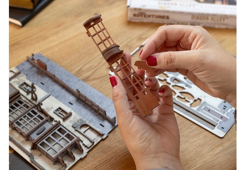 Book Nook - Harry Potter Diagon Alley - Tiny Adventures (Wood)