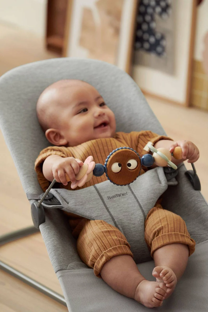 Spielzeug für Babywippe BALANCE – Googly Eyes Pastels