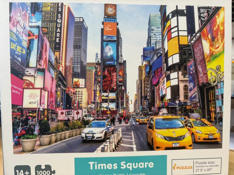 PFG Times Square (1000pcs) (Usage/Used - PUZZLES FOR GOOD)