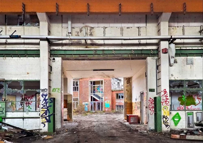 50110 Industrie - Lost places Puzzle