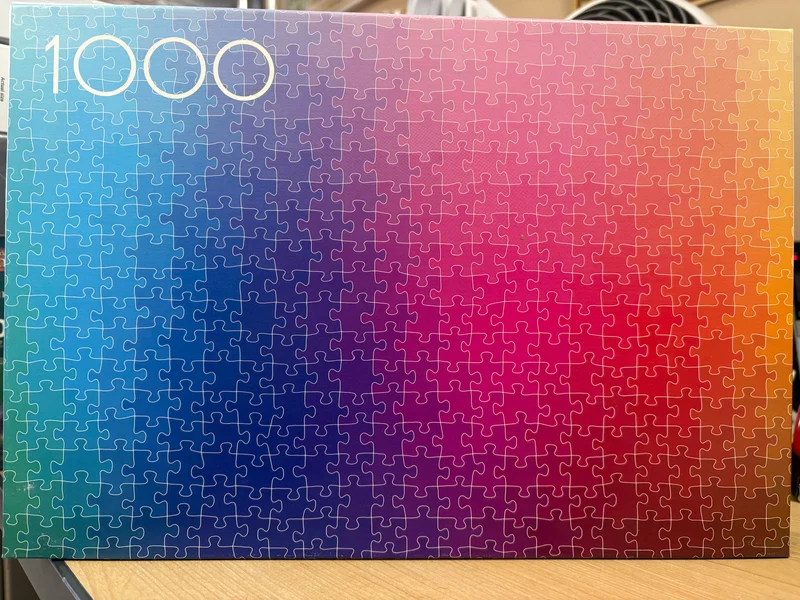 PFG Gradiant (1000pcs) (Usage/Used - PUZZLES FOR GOOD)