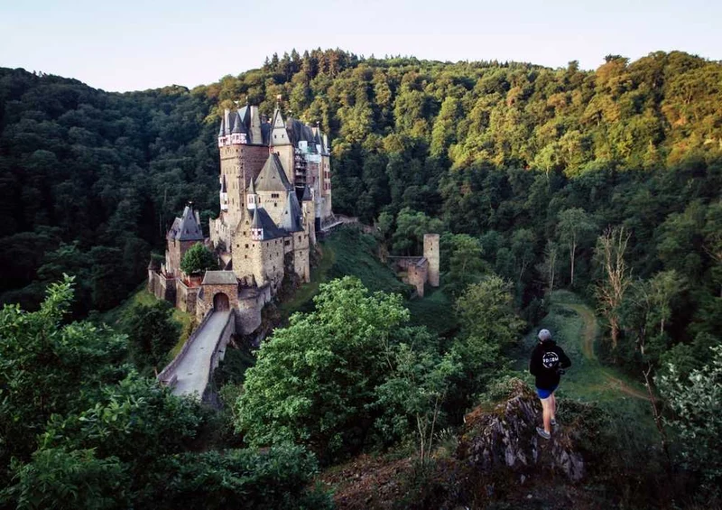 66816 Orte - Burg Eltz Puzzle