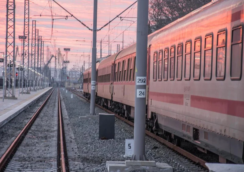 17035 Reisen - Zug Puzzle