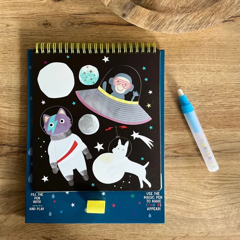 Magische Wassermalbücher mit Stütze - Cosmos