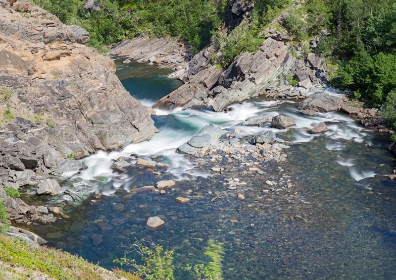 18400 Natur - Wasserfall Puzzle