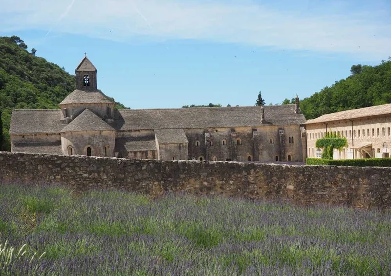 66930 Religion - Abbaye de Sénanque Puzzle