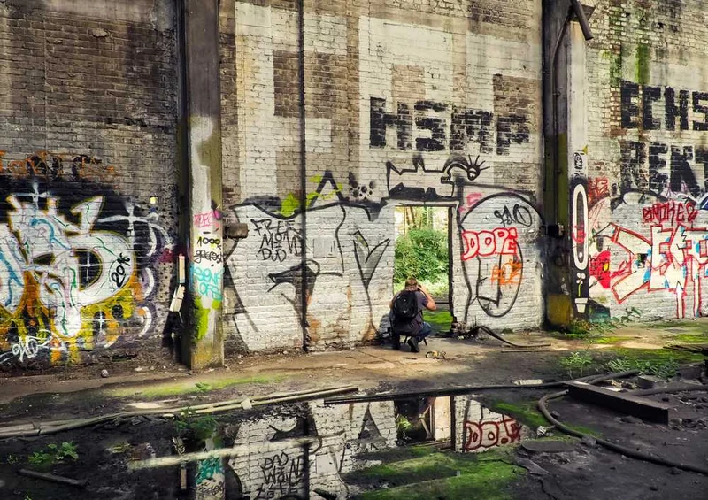 67767 Hintergründe - Graffiti-Wand Puzzle