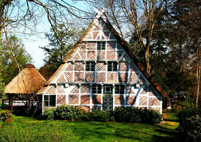 64244 Natur - Strohgedeckte Hütte Puzzle