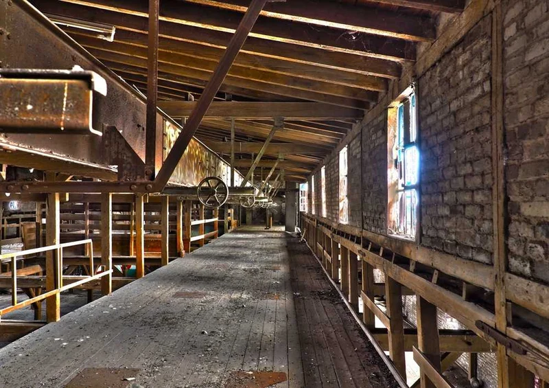 65304 Gebäude - Warenhaus Puzzle