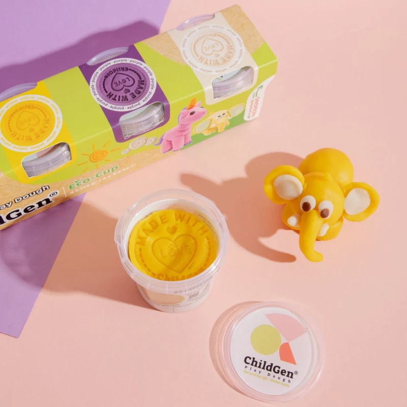 Natürliche Knete in Öko-Bechern – Weiß, Rosa, Violett, Gelb