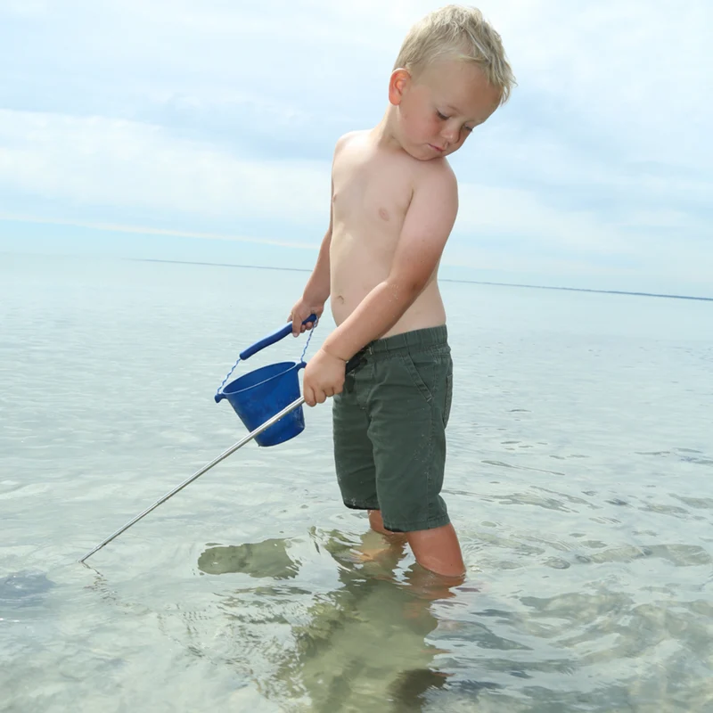 Zusammenklappbarer Eimer für Wasser und Sand – Marineblau
