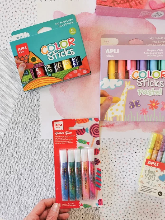Farben in Stiftform – 6 Farben