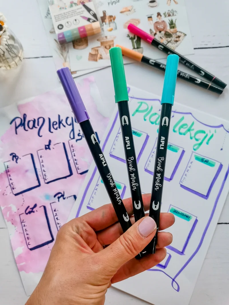 Doppelseitige Brush Marker – 12 Farben