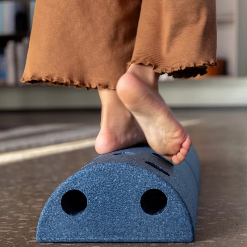 Schaumstoffroller zur Förderung der Grobmotorik – blau