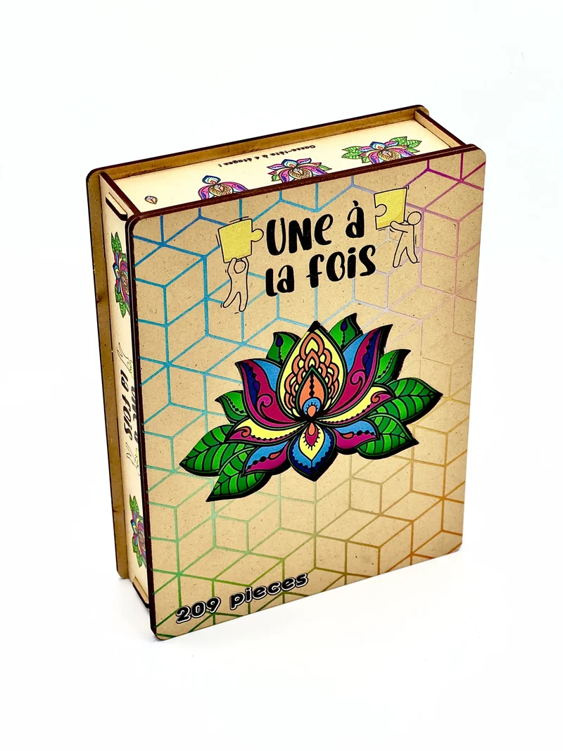 The Lotus (Wood) (210pcs)
