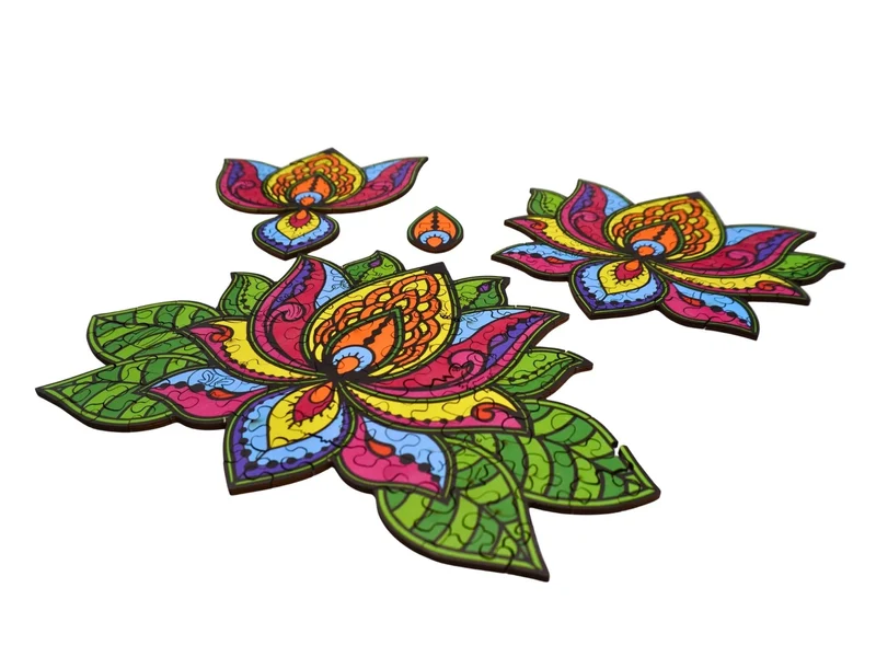 The Lotus (Wood) (210pcs)