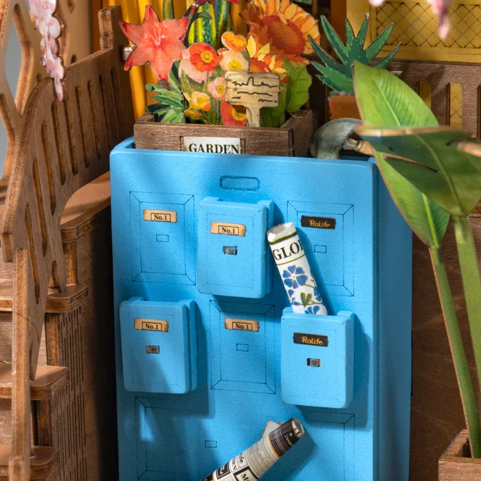 Book Nook - Garden House (Wood)